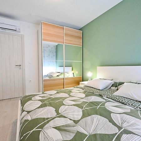 Blue&Green Apartments 扎达尔 外观 照片